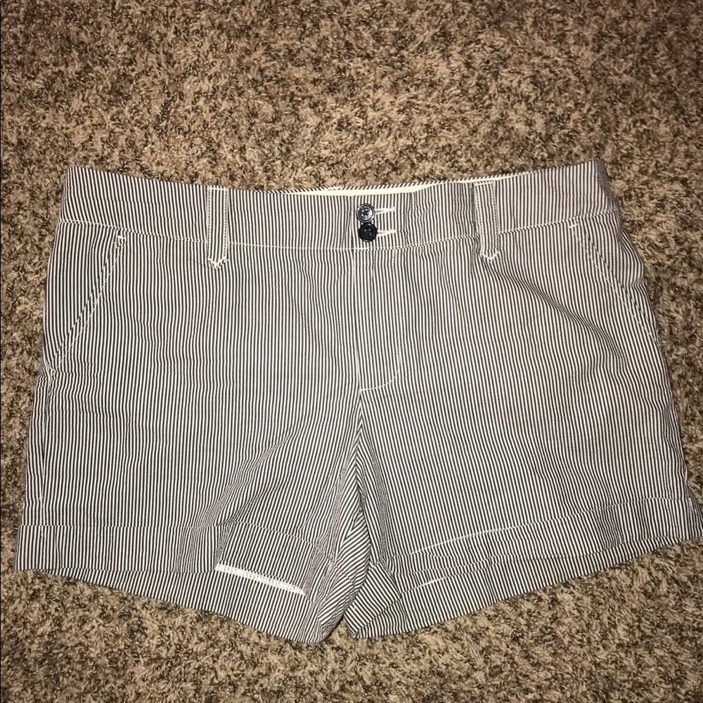 B-19 Pin stripe shorts